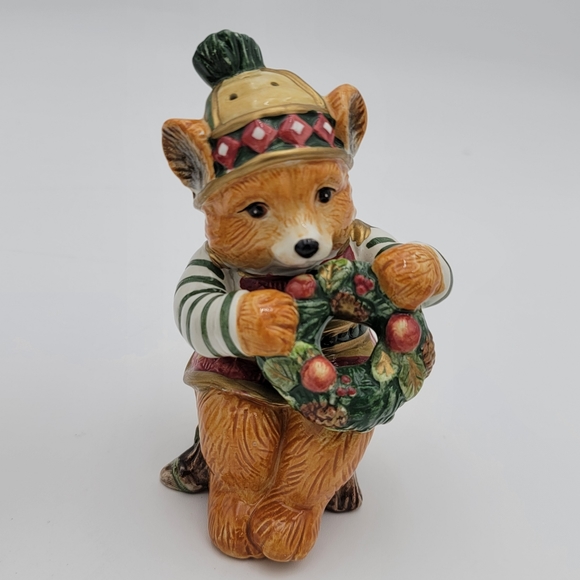 Fitz & Floyd Holiday Bunny/Bear Salt & Pepper Shakers, - Picture 3 of 6